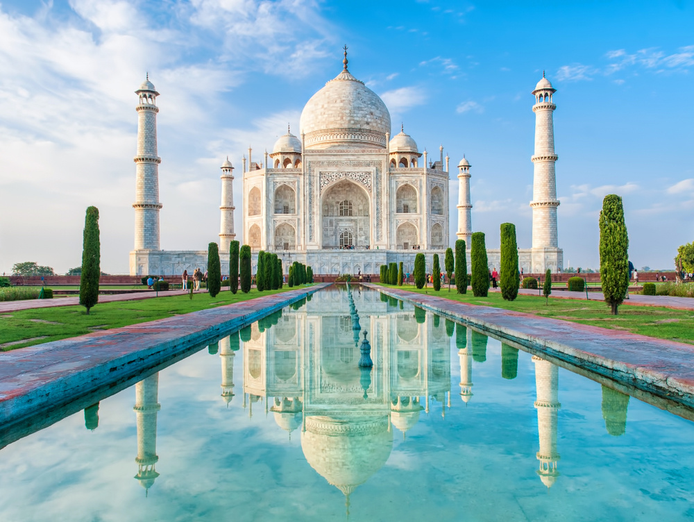 The Taj Mahal A Symbol Of Enduring Love Hannah Fielding 7087